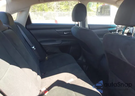 2015 Nissan Altima 2.5 S из США, поврежденный, VIN 1N4AL3AP7FC412535